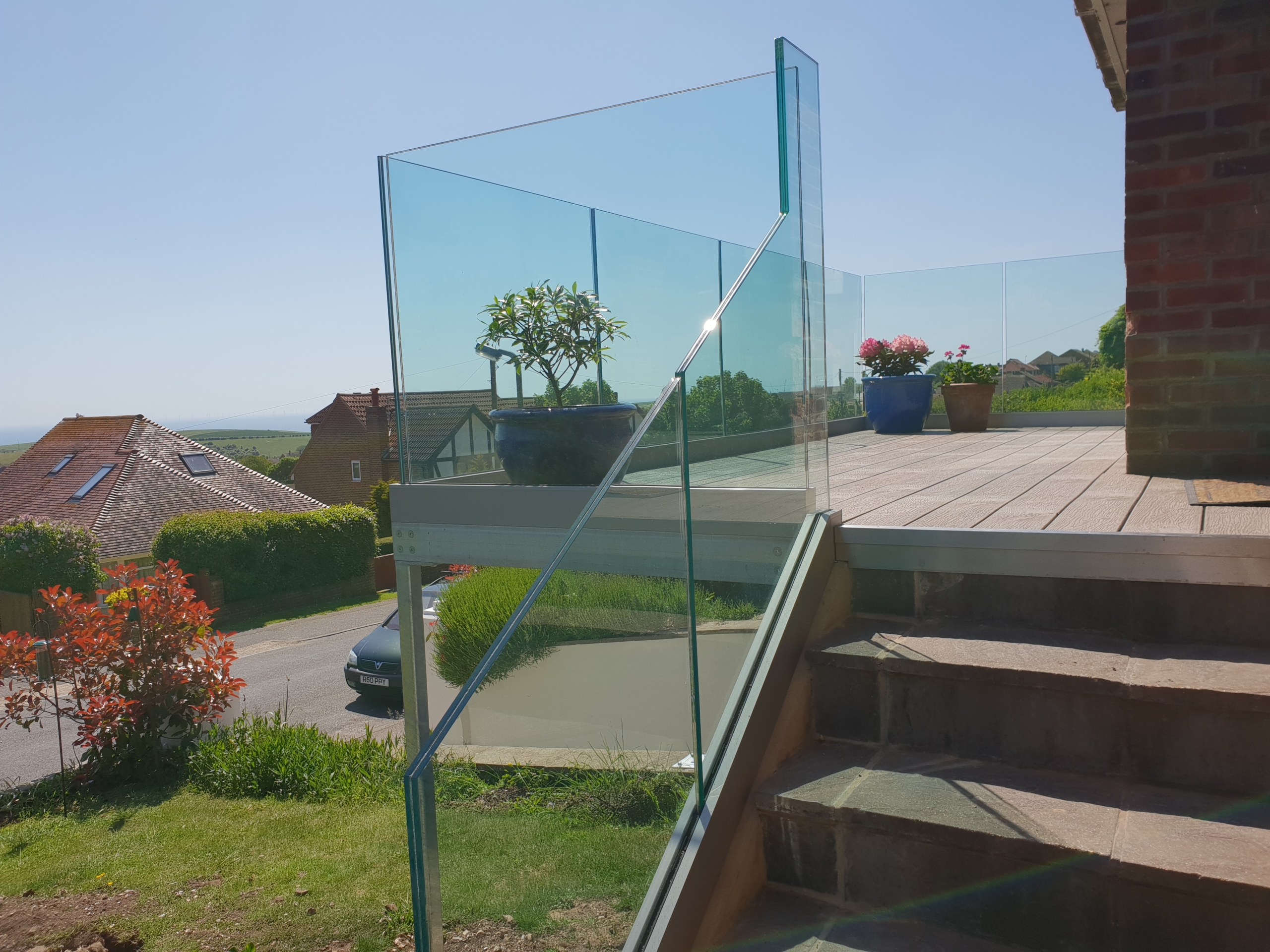FramelessGlassBalustradeWoodingdean (4) South Coast Steel Sussex